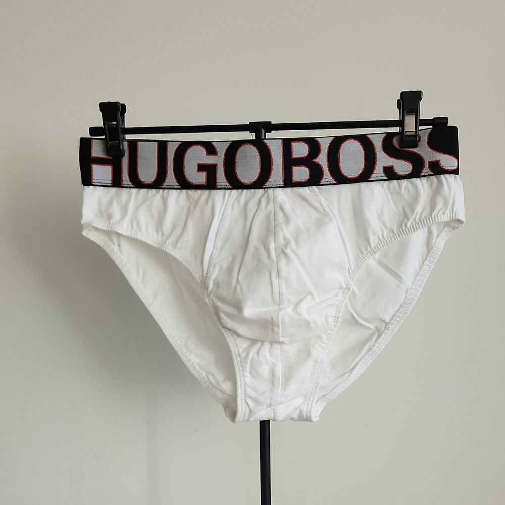 Hugo Boss Men's White Briefs with Black Waistband